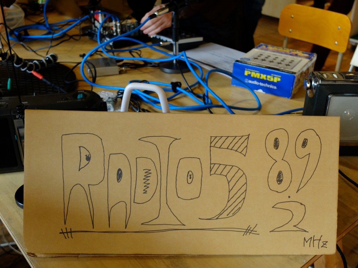 Micro-radio, Radio 5 (CC by-nc-nd Clement Baudet)